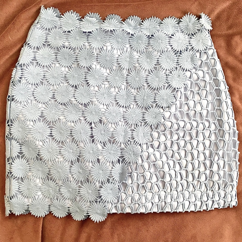 TOPSHOP SKIRT SKY BLUE